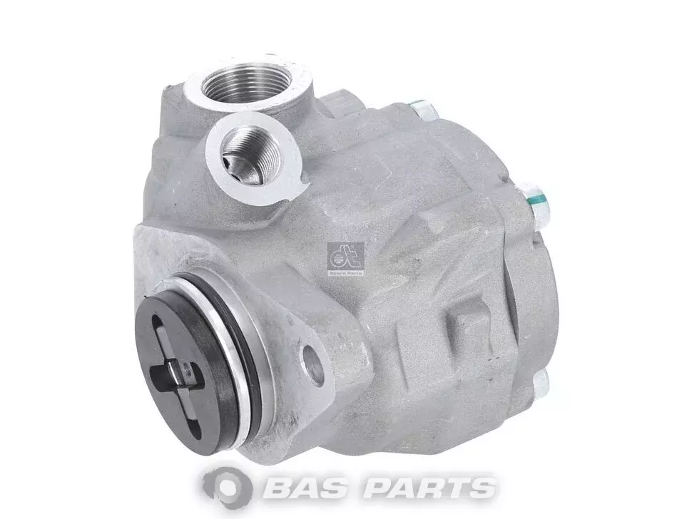 Steering pump DT Spare Parts 81471016082