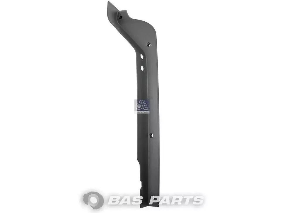 Panel de cierre del parachoques DT Spare Parts 81416100368