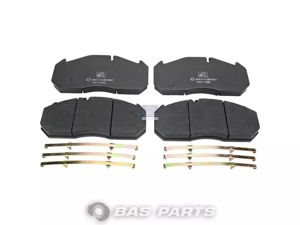 Bremsbeläge DT Spare Parts 08108206036