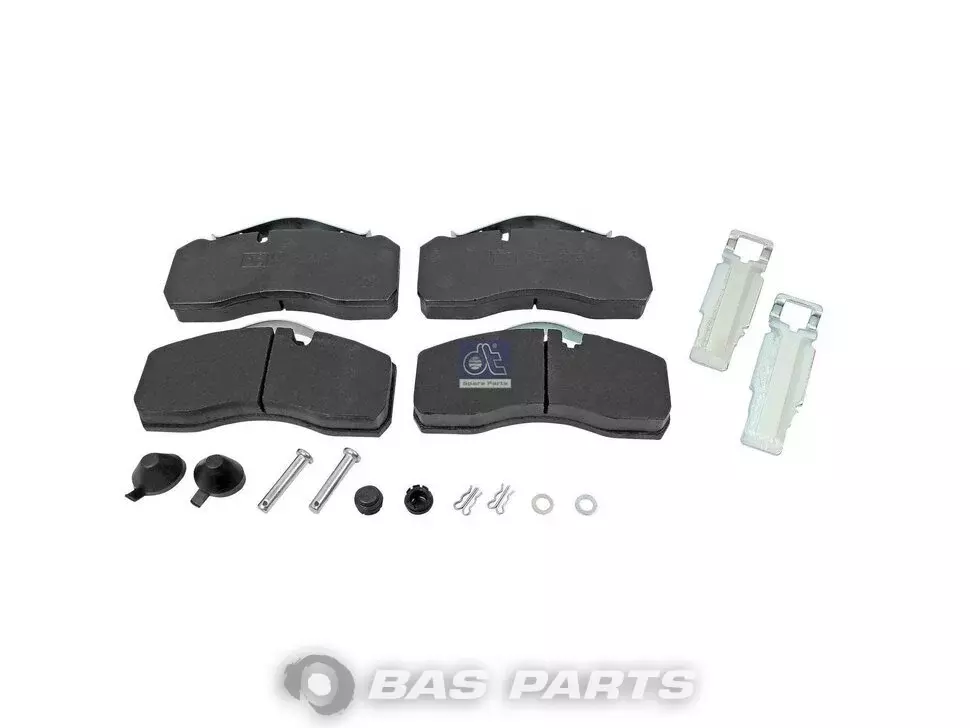 Bremsbeläge DT Spare Parts 08158206008