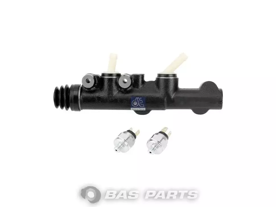 Master cylinder DT Spare Parts 0002958706
