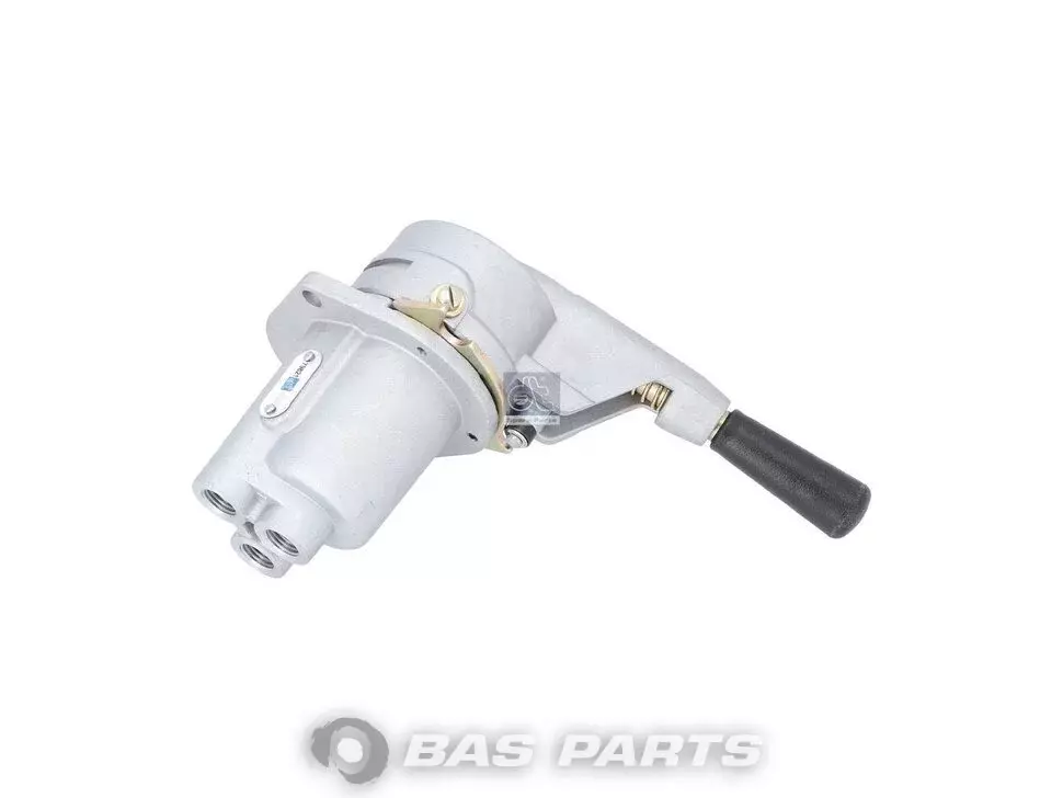 Handbremsventil DT Spare Parts 0004305581