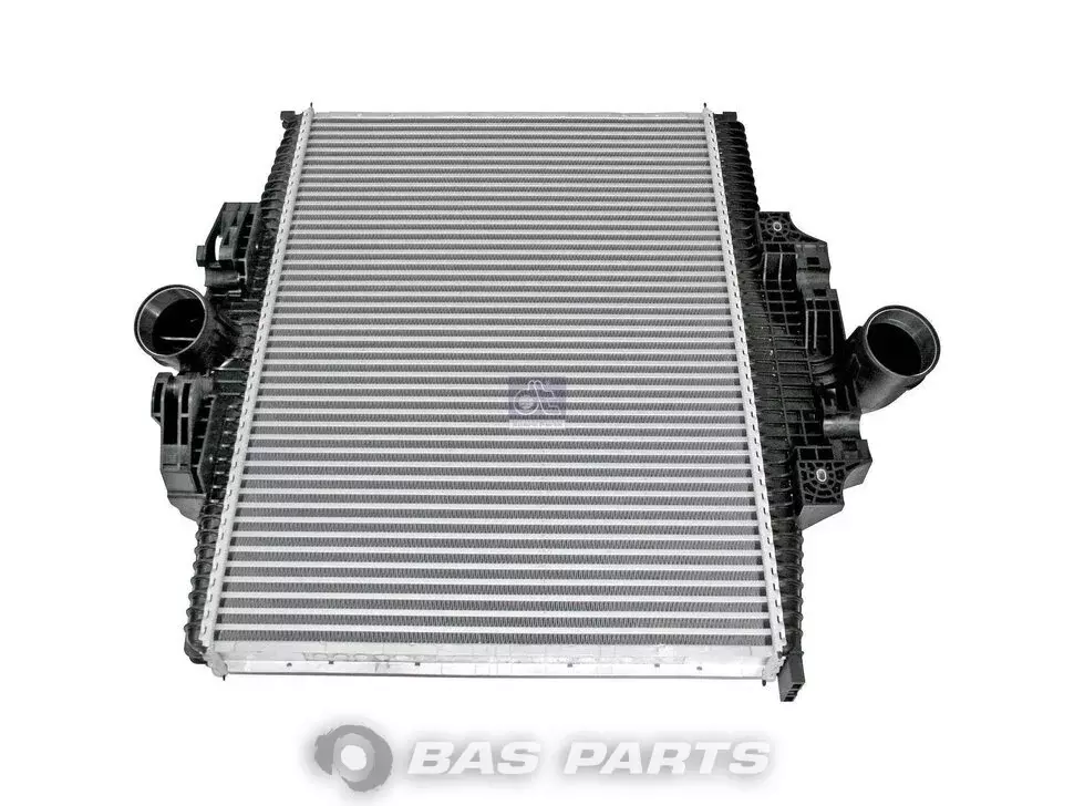 Intercooler DT Spare Parts 9405000301