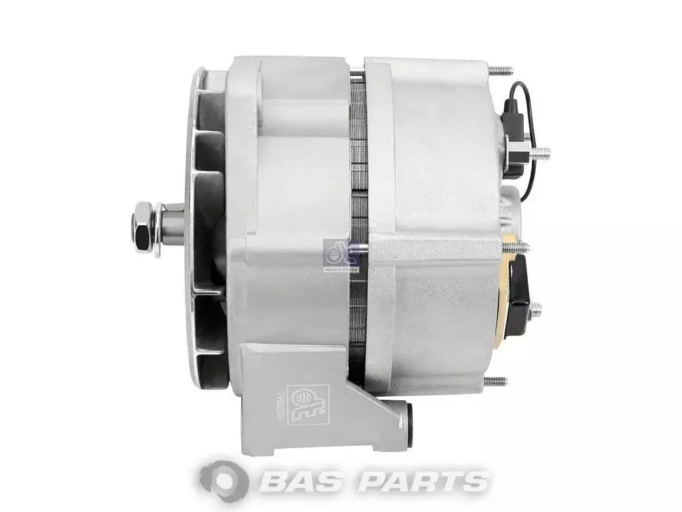 Wechselstromgenerator DT Spare Parts 20402404 Wechselstromgenerator DT Spare Parts 20402404