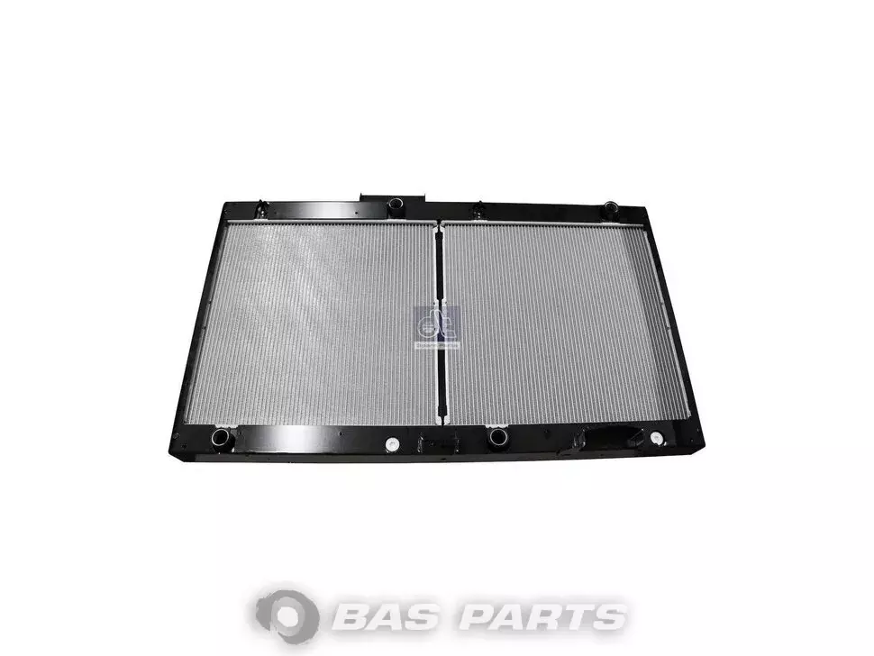 Kühler DT Spare Parts 6285000602