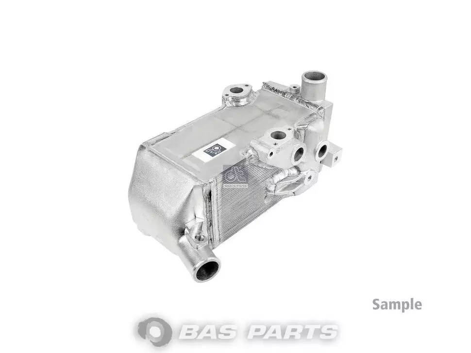 ومبرد الزيت DT Spare Parts 0004380288
