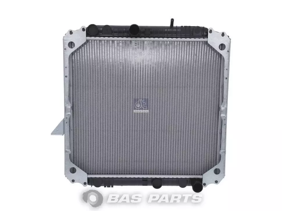 Kühler DT Spare Parts 6765000003