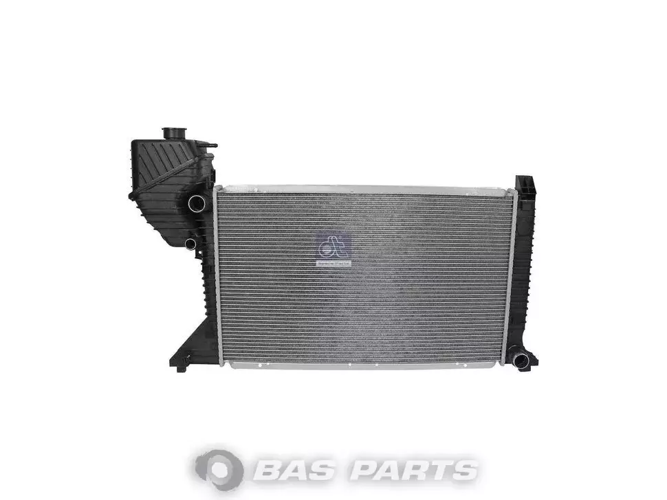 Kühler DT Spare Parts 9015003500