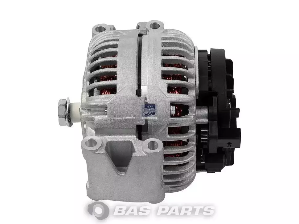 Alternator DT Spare Parts 0121547902 Alternator DT Spare Parts 0121547902
