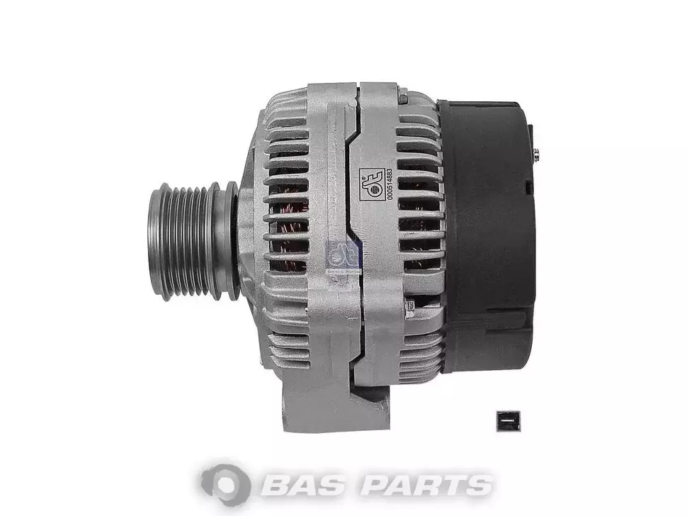 Alternator DT Spare Parts 0101540102 Alternator DT Spare Parts 0101540102