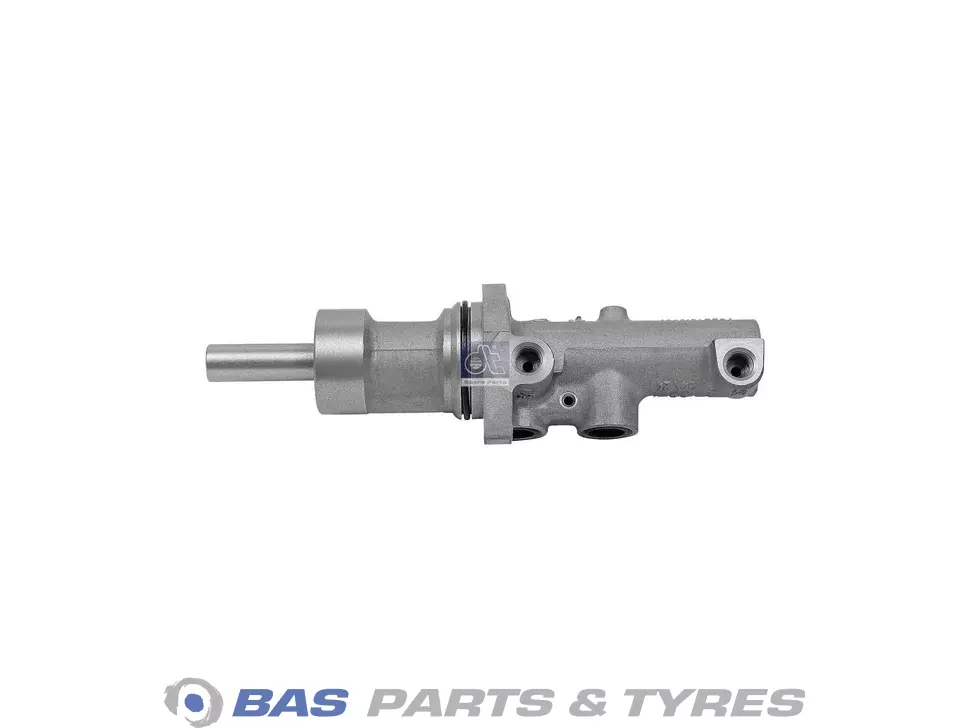 Master cylinder DT Spare Parts 0004317301