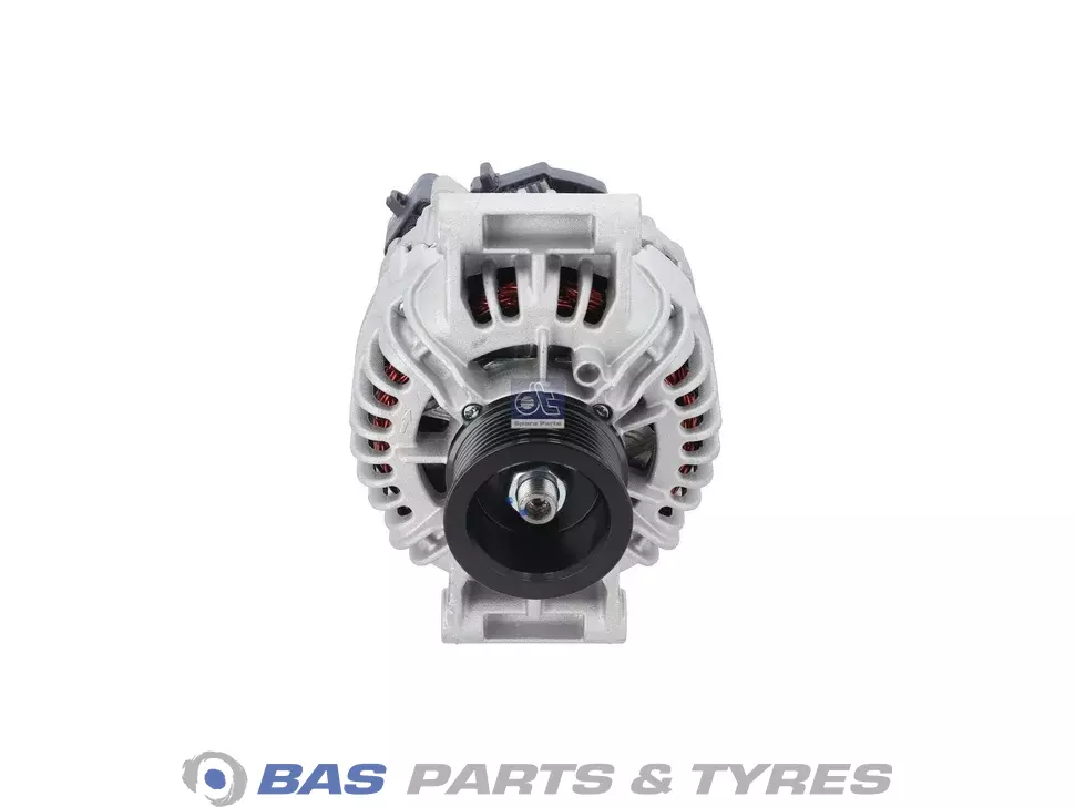 Wechselstromgenerator DT Spare Parts 0141546802 Wechselstromgenerator DT Spare Parts 0141546802