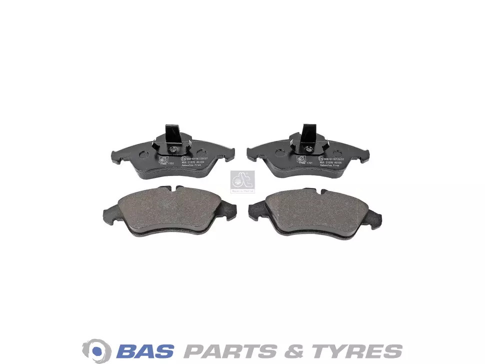 Bremsbeläge DT Spare Parts 0004209920