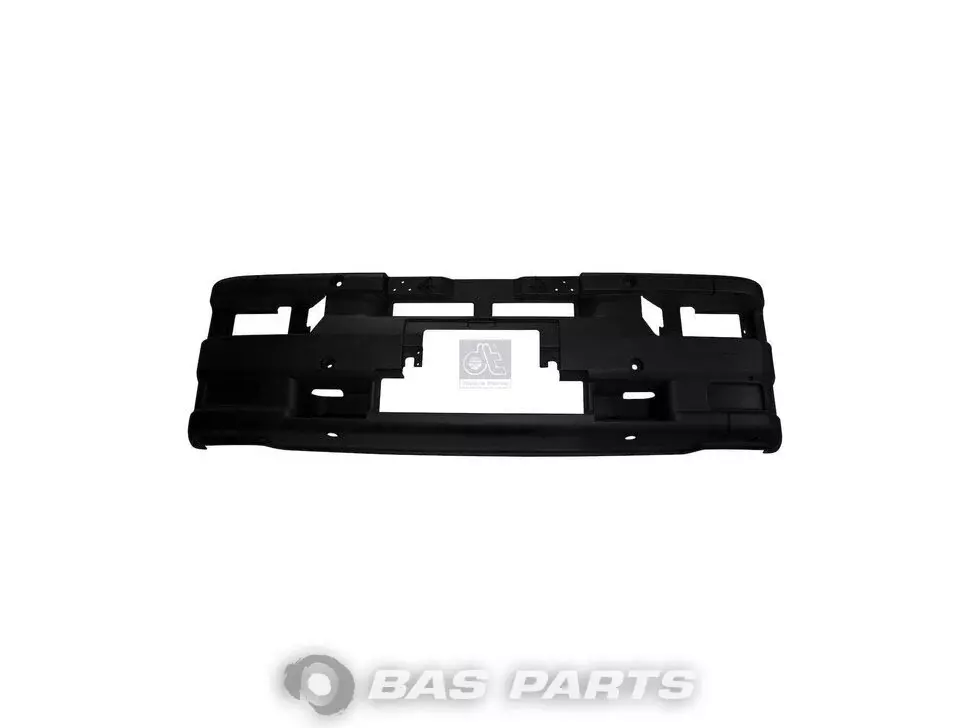 Parachoque DT Spare Parts 02997105