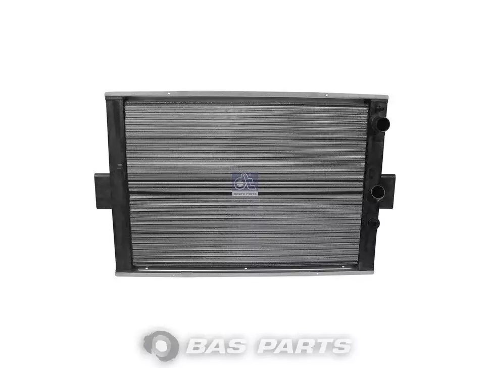 Kühler DT Spare Parts 01907918