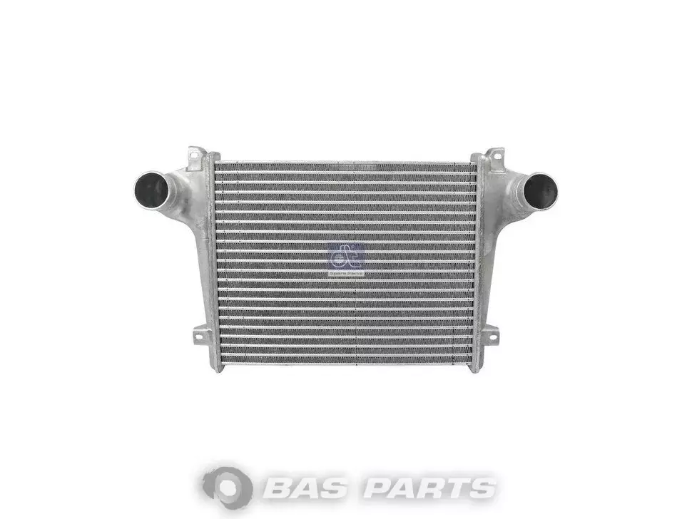 Intercooler DT Spare Parts 04849402
