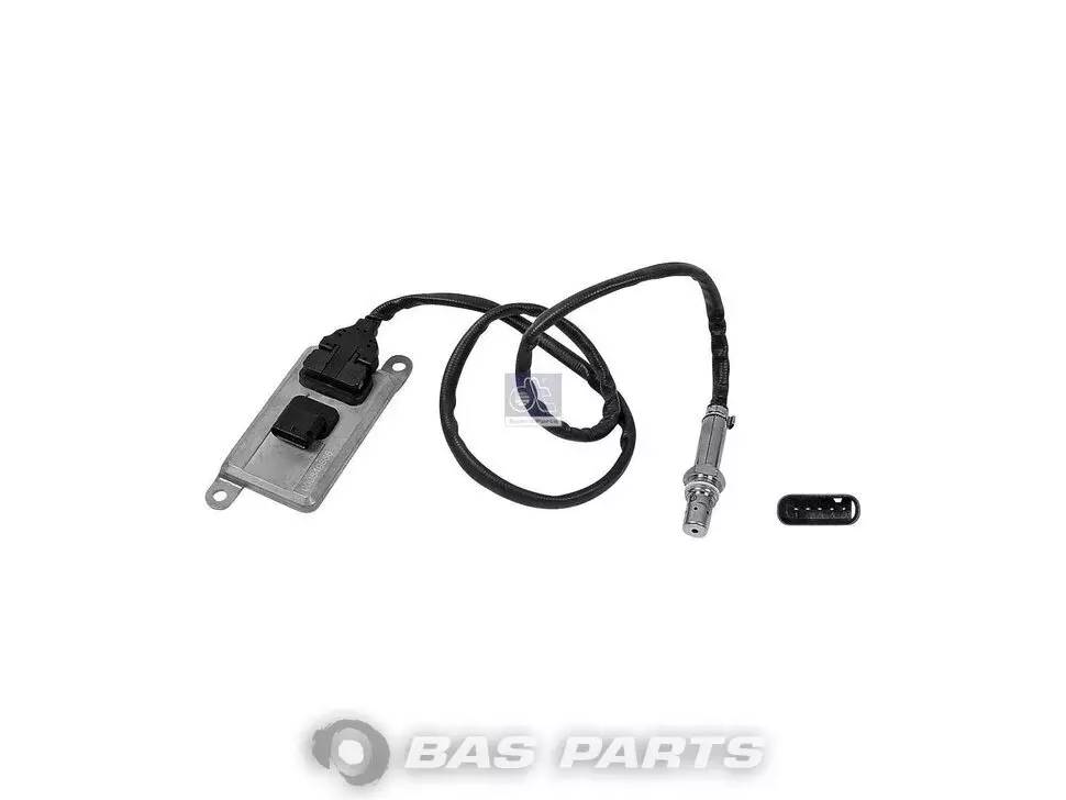NOx-Sensor DT Spare Parts 5801273980