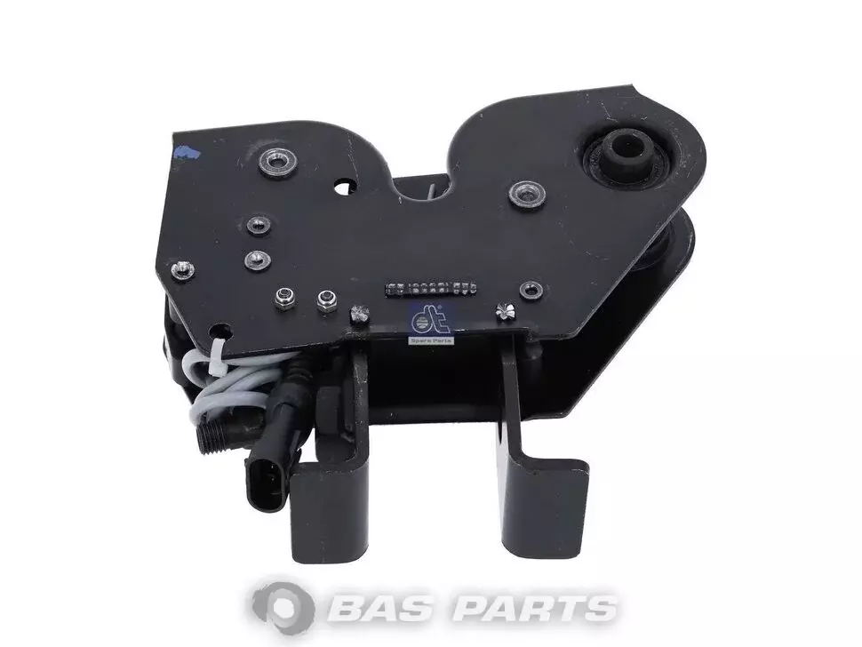 Cabin lock DT Spare Parts 500353618