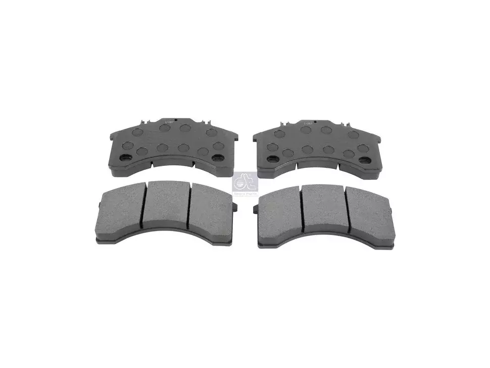 Bremsbeläge DT Spare Parts 01906170