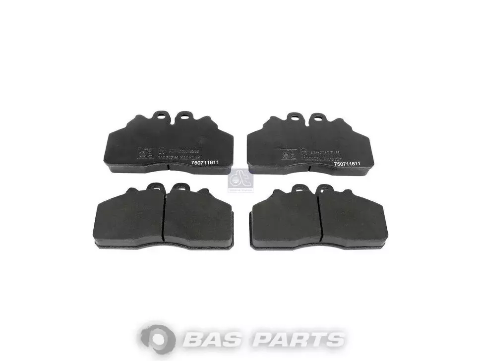 Bremsbeläge DT Spare Parts 02996518