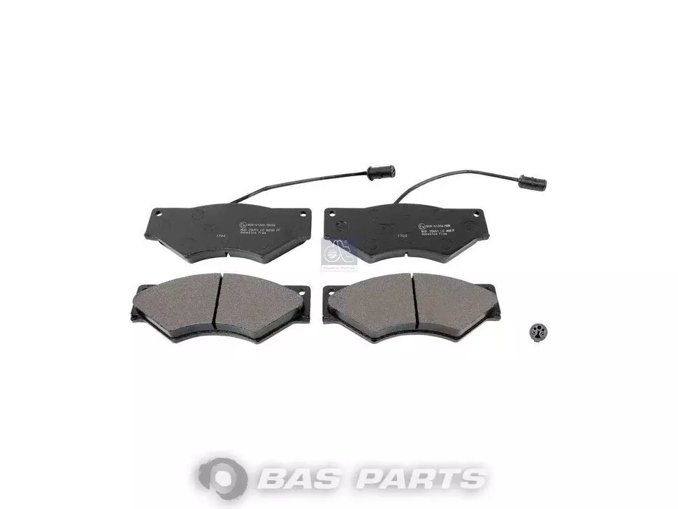 Bremsbeläge DT Spare Parts 01906183