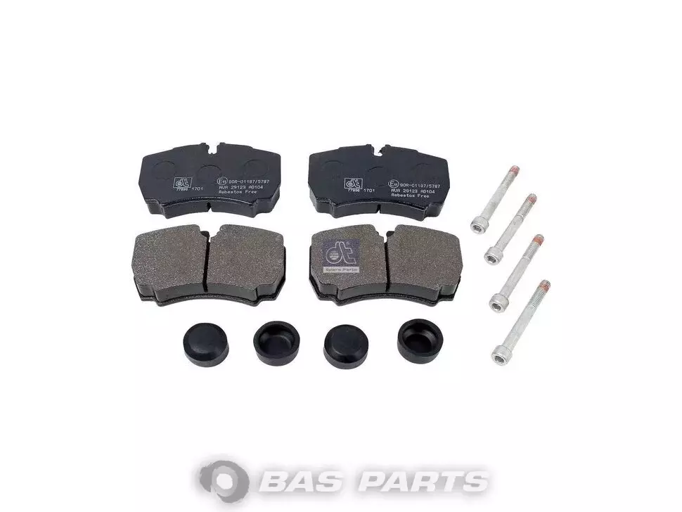 Bremsbeläge DT Spare Parts 02991667