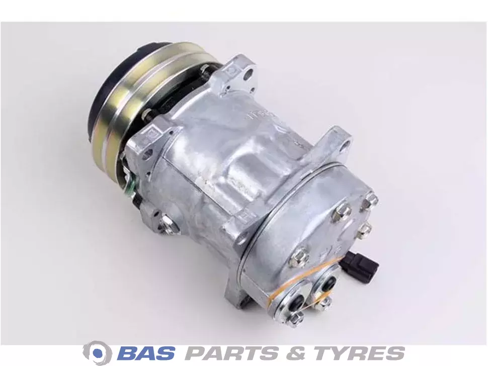 Air conditioning compressor Swedish Lorry Parts