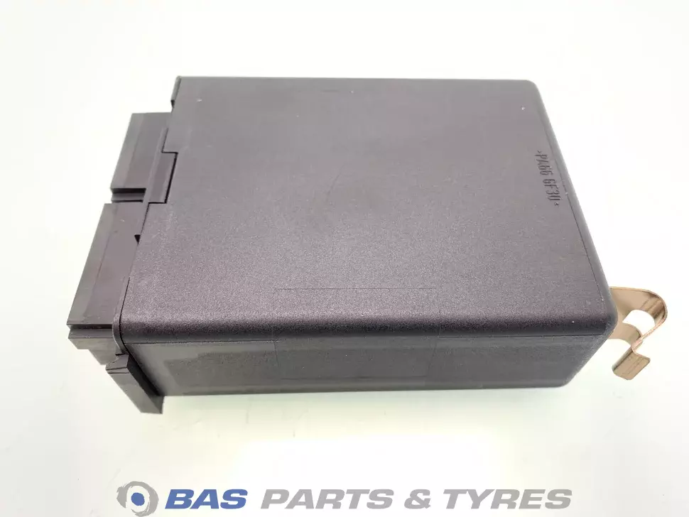 Unité de commande Mercedes A 000 446 11 37 Unité de commande Mercedes A 000 446 11 37