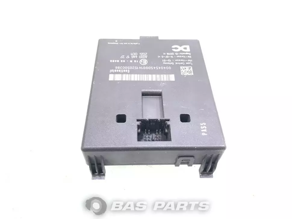 Portail central Mercedes A 000 446 14 27 Portail central Mercedes A 000 446 14 27