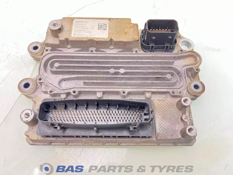 Engine management ECU A 470 446 00 35 A 470 446 00 35 Engine management ECU A 470 446 00 35 A 470 446 00 35