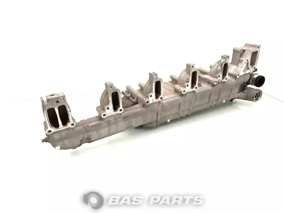 Refroidisseur EGR Mercedes A 471 140 47 75 Refroidisseur EGR Mercedes A 471 140 47 75