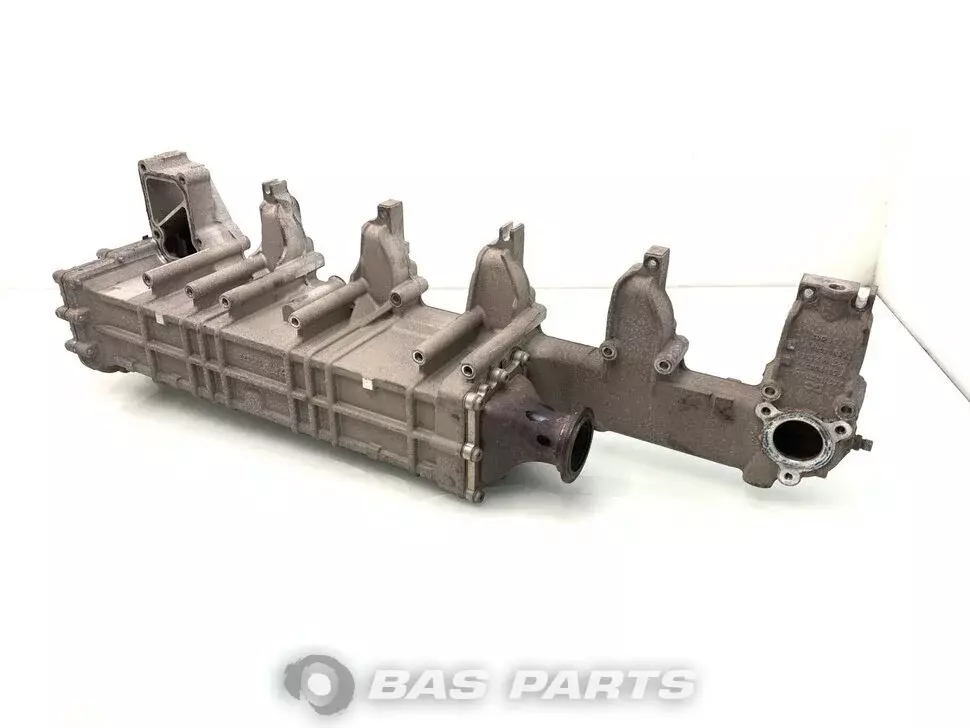 Refroidisseur EGR Mercedes A 471 140 47 75 Refroidisseur EGR Mercedes A 471 140 47 75