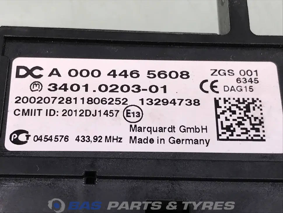 Start button Mercedes A 000 446 38 08 Start button Mercedes A 000 446 38 08