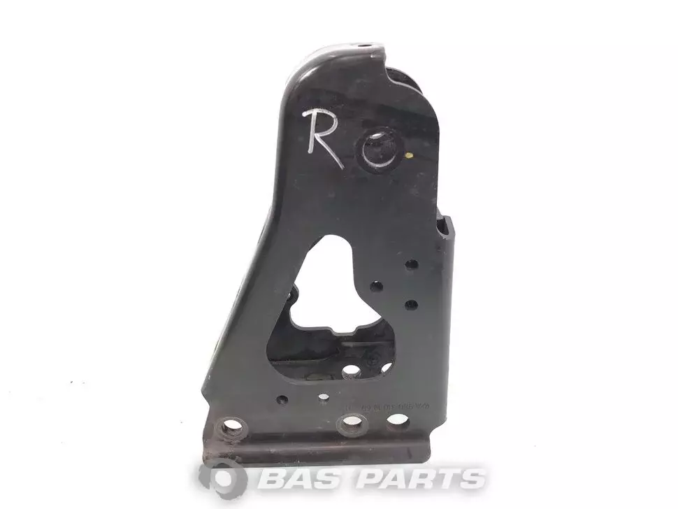 Cabin bracket Mercedes A 960 310 18 607284 Cabin bracket Mercedes A 960 310 18 607284