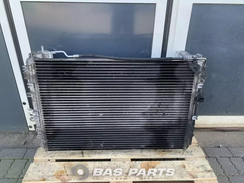 Intercooler Mercedes A 960 500 07 02 Intercooler Mercedes A 960 500 07 02