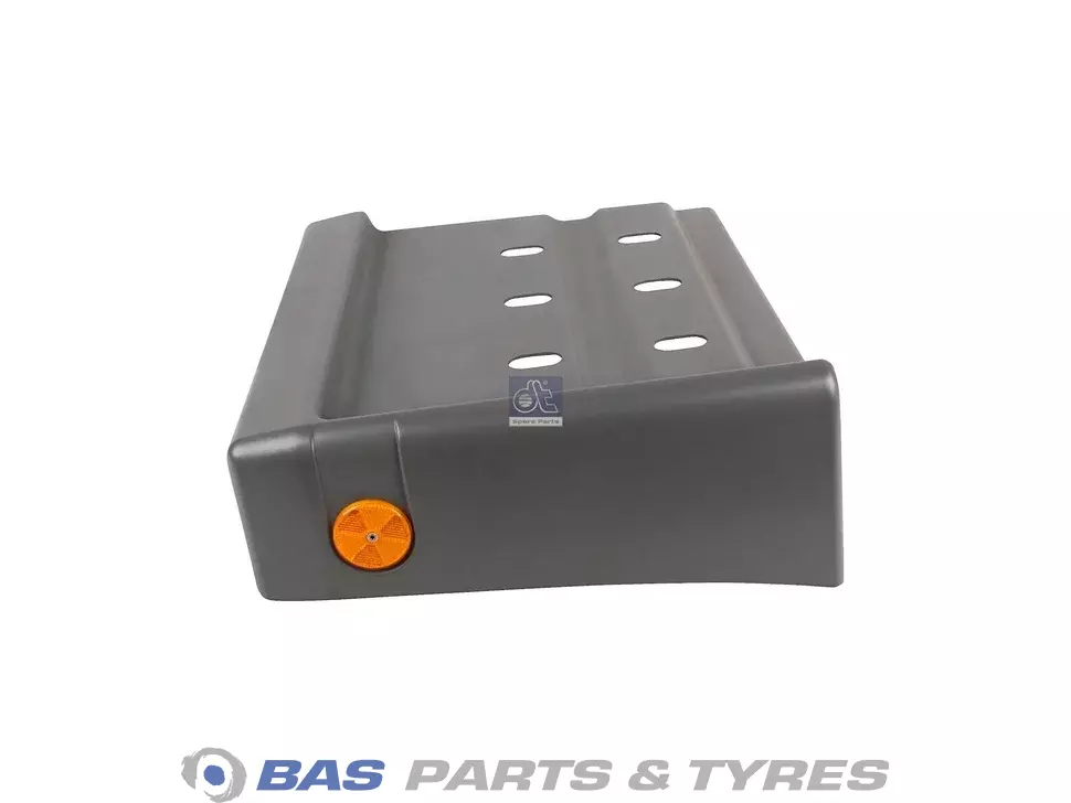 Cubierta de salpicadera DT Spare Parts 9418811601
