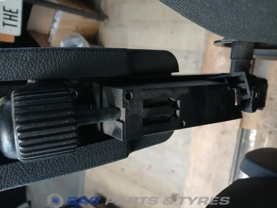 Asiento del conductor Renault 7421876207 Asiento del conductor Renault 7421876207