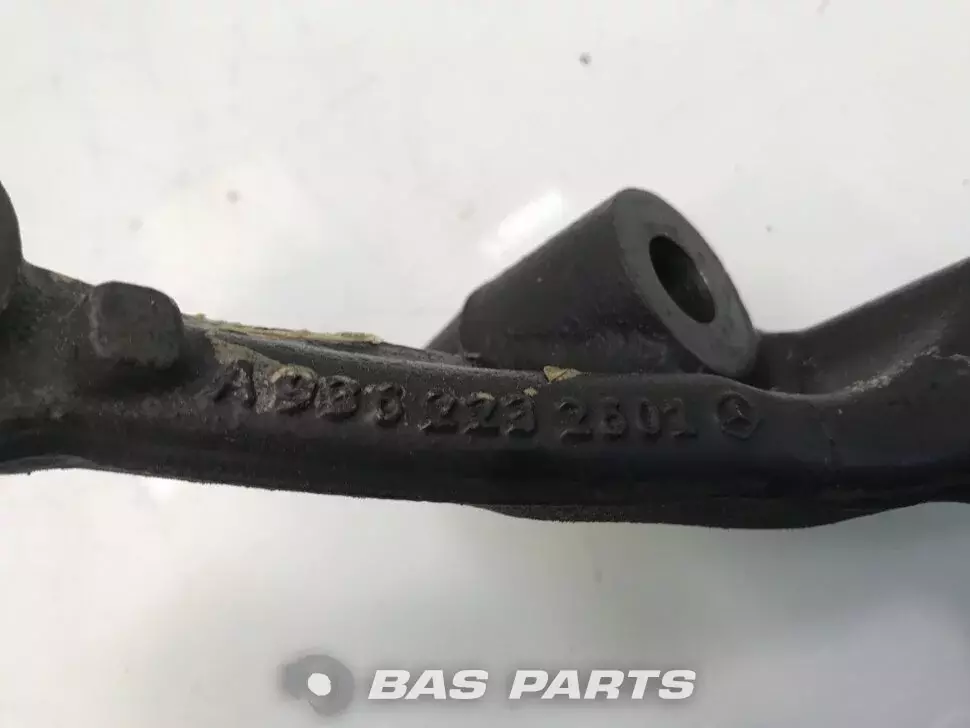 Engine support Mercedes A 936 223 26 01 Engine support Mercedes A 936 223 26 01