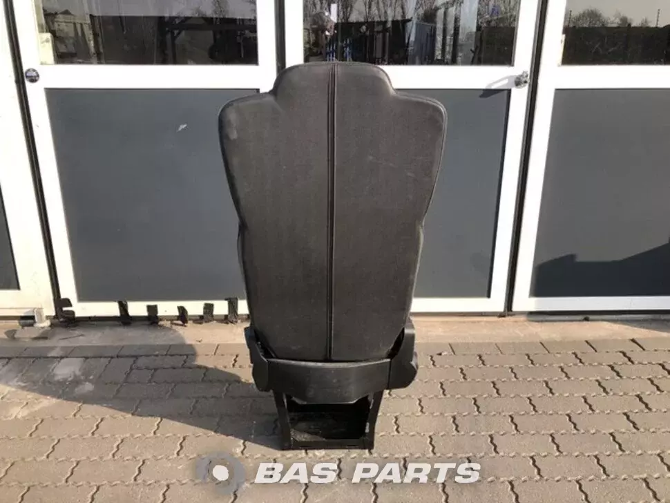 Assento do passageiro Mercedes A 960 910 30 03 Assento do passageiro Mercedes A 960 910 30 03