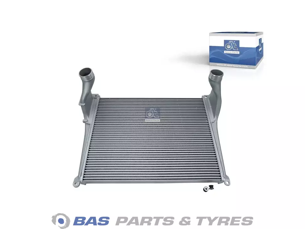 Intercooler DT Spare Parts 9605000702 Intercooler DT Spare Parts 9605000702