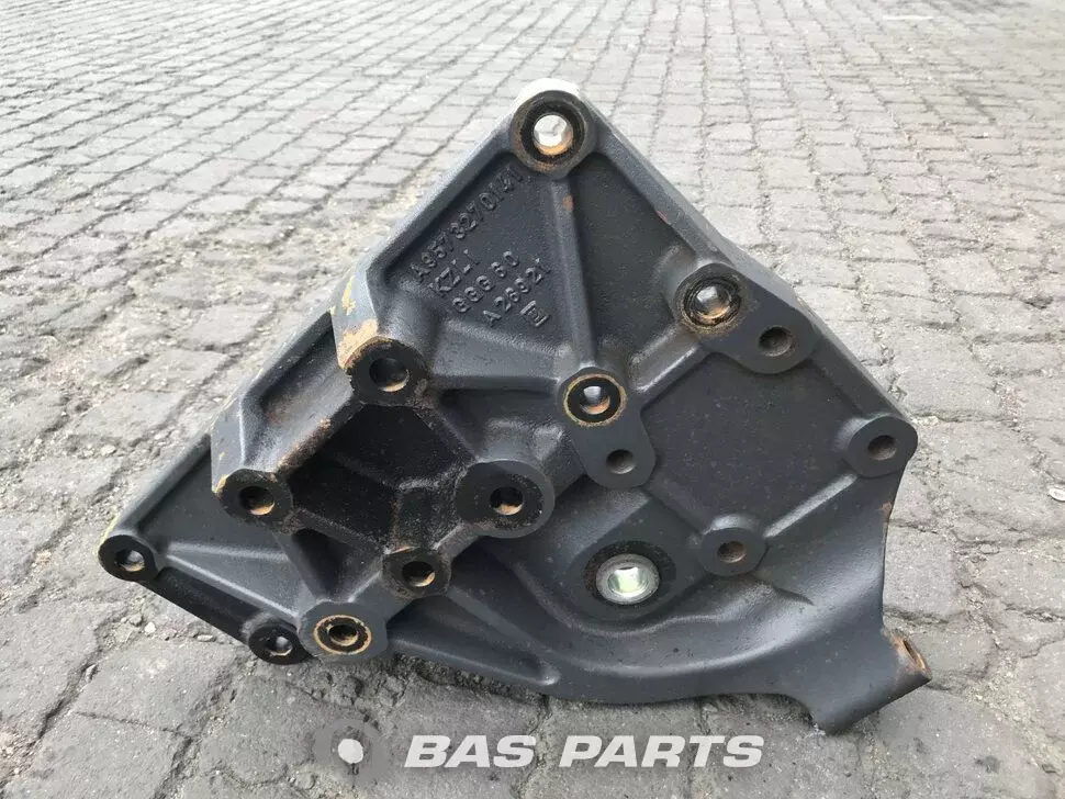 Vettore Mercedes A 957 327 01 41 Vettore Mercedes A 957 327 01 41