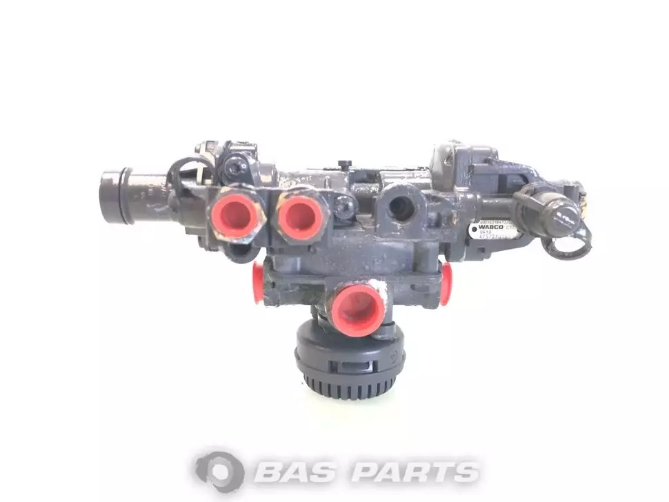 Régulateur de force de freinage Mercedes A 005 431 24 12 Régulateur de force de freinage Mercedes A 005 431 24 12