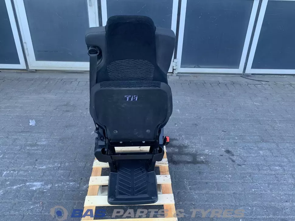 Siège passager Mercedes A 960 910 38 03 Siège passager Mercedes A 960 910 38 03
