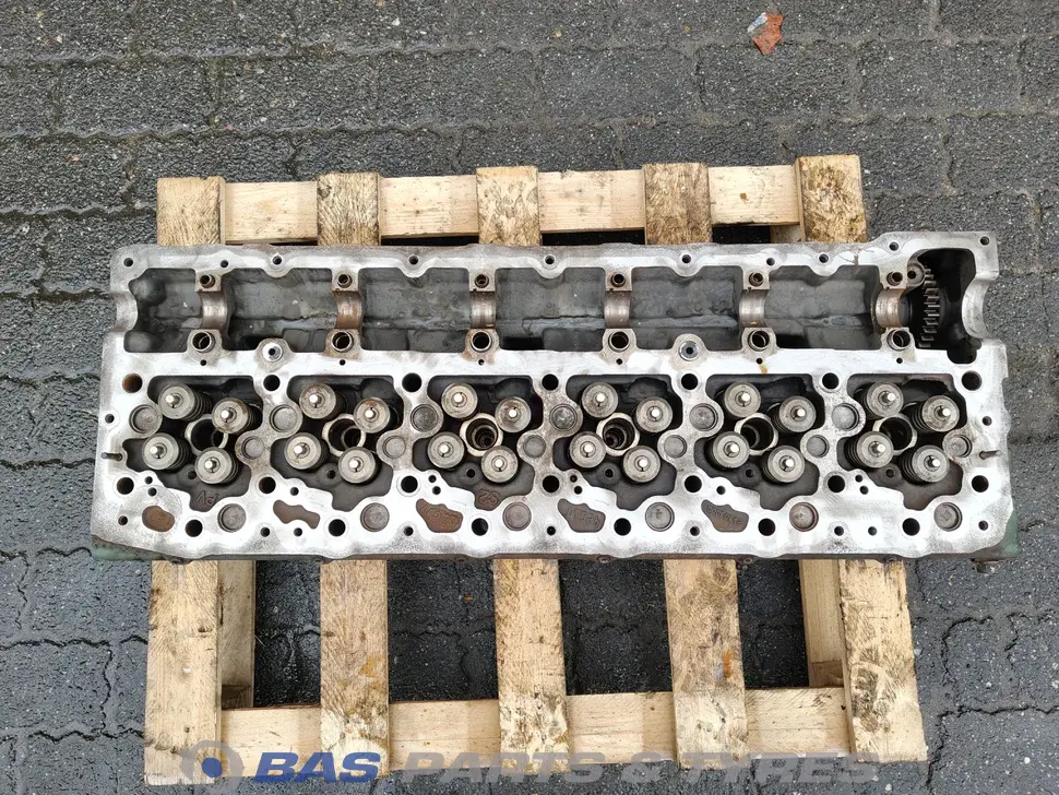 Culasse Volvo D8K 22487800 Culasse Volvo D8K 22487800