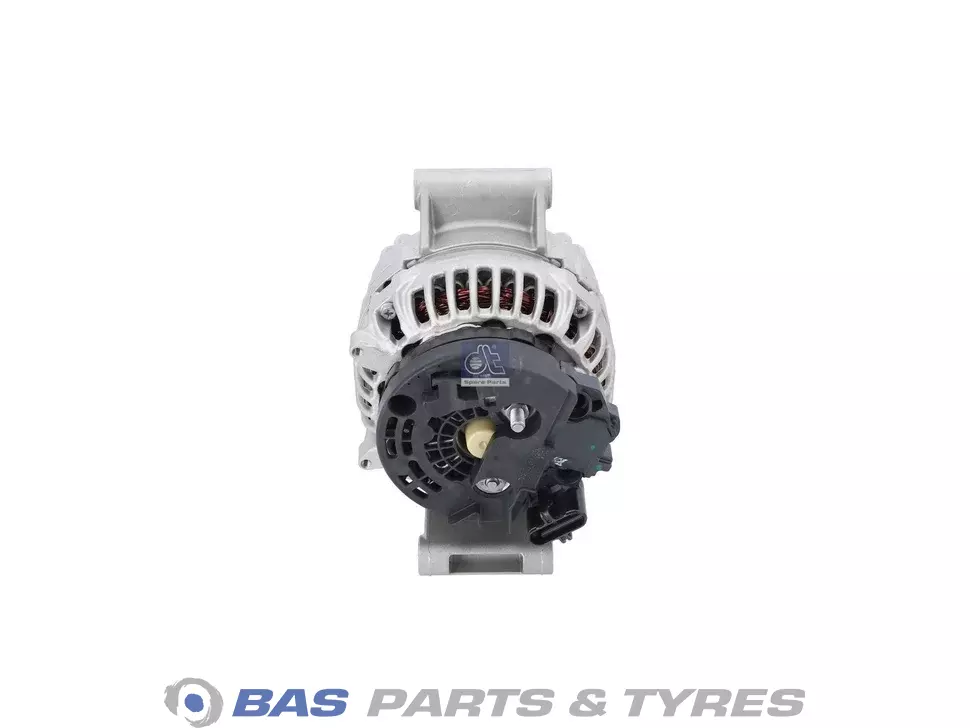 Wechselstromgenerator DT Spare Parts 0151544002 Wechselstromgenerator DT Spare Parts 0151544002