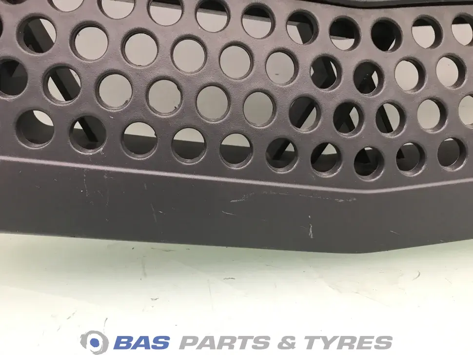 Grille Mercedes A 961 885 14 53 Grille Mercedes A 961 885 14 53