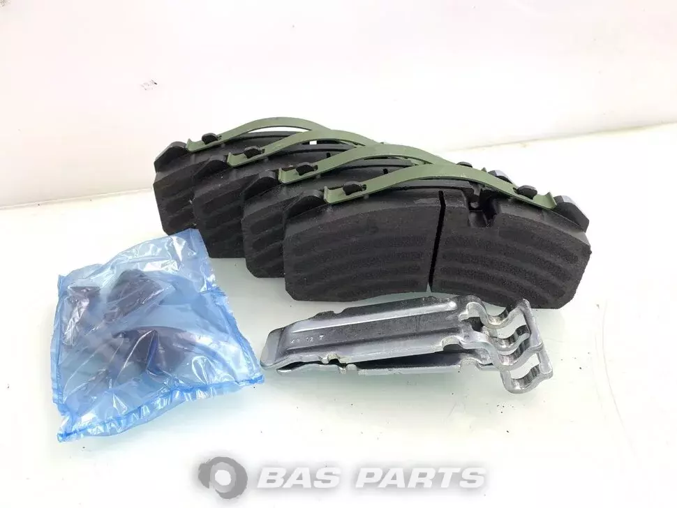 Disc brake pad kit MAN 81508206060