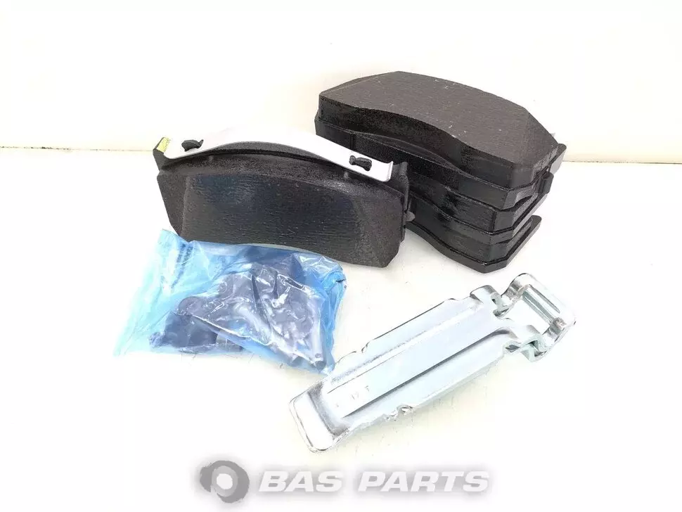 Disc brake pad kit MAN 81508206063