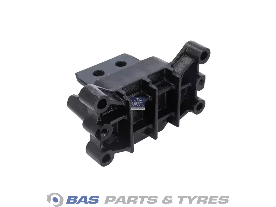 Engine support DT Spare Parts 81962100665 Engine support DT Spare Parts 81962100665