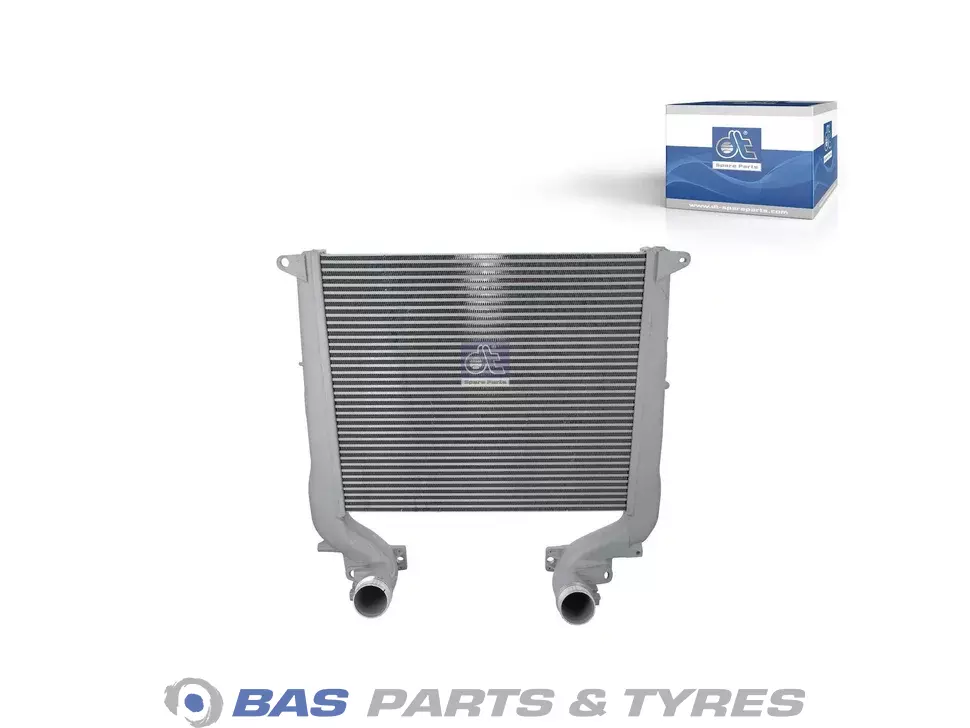 Intercooler DT Spare Parts 81061300241 Intercooler DT Spare Parts 81061300241